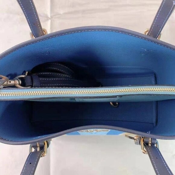 COACH C4086 MOLLIE TOTE 25 IN SIGNATURE JACQUARD WITH STRIPES IM/BLUE/YELLOW MUL - Picture 5 of 6